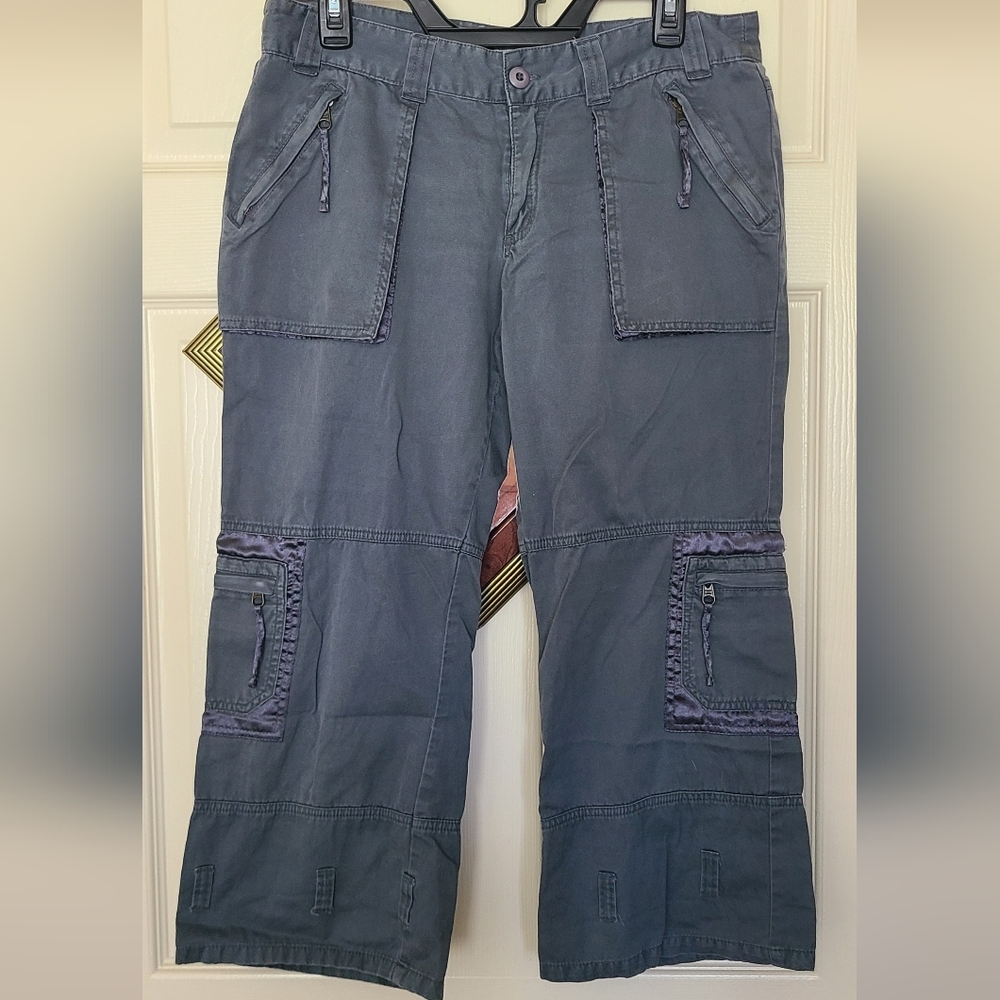 Billabong Charcoal Cotton Capri Pants